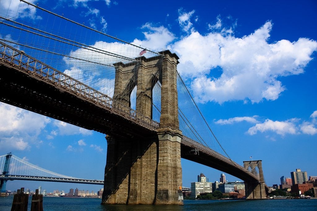 best parks in new york city, place to run, running trails, benefits of running in the morning, Brooklyn Bridge